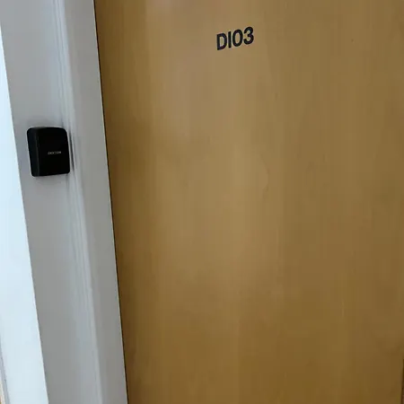 In Residential Complex With Pool Apartamento Klorakas