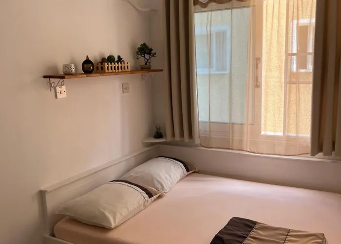 In Residential Complex With Pool Klorakas